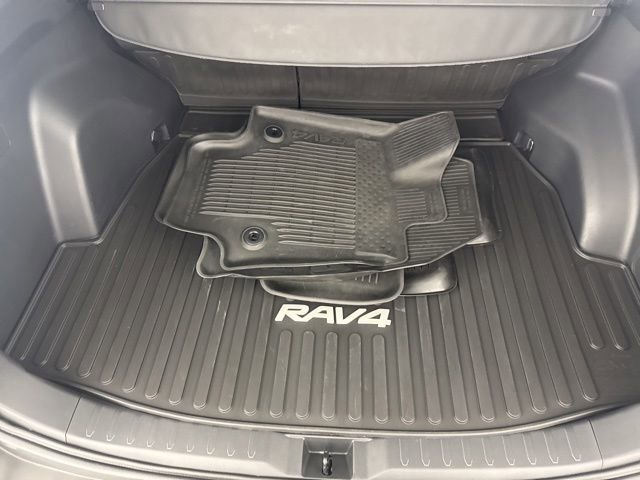 Used 2024 Toyota RAV4 XLE w/ Convenience Package AWD/4WD image 31