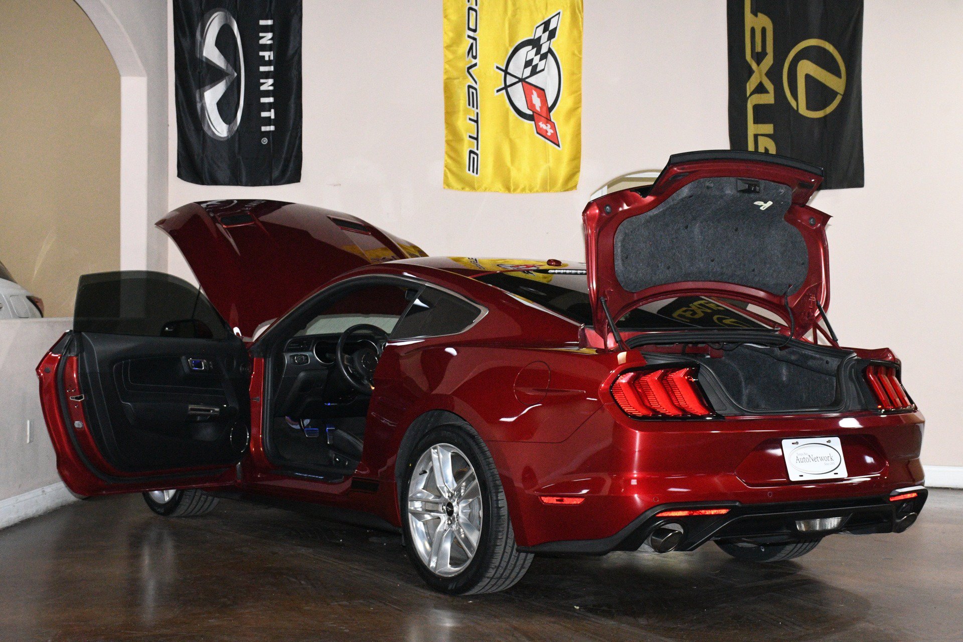 Used 2018 Ford Mustang Premium w/ Equipment Group 201A RWD image 92