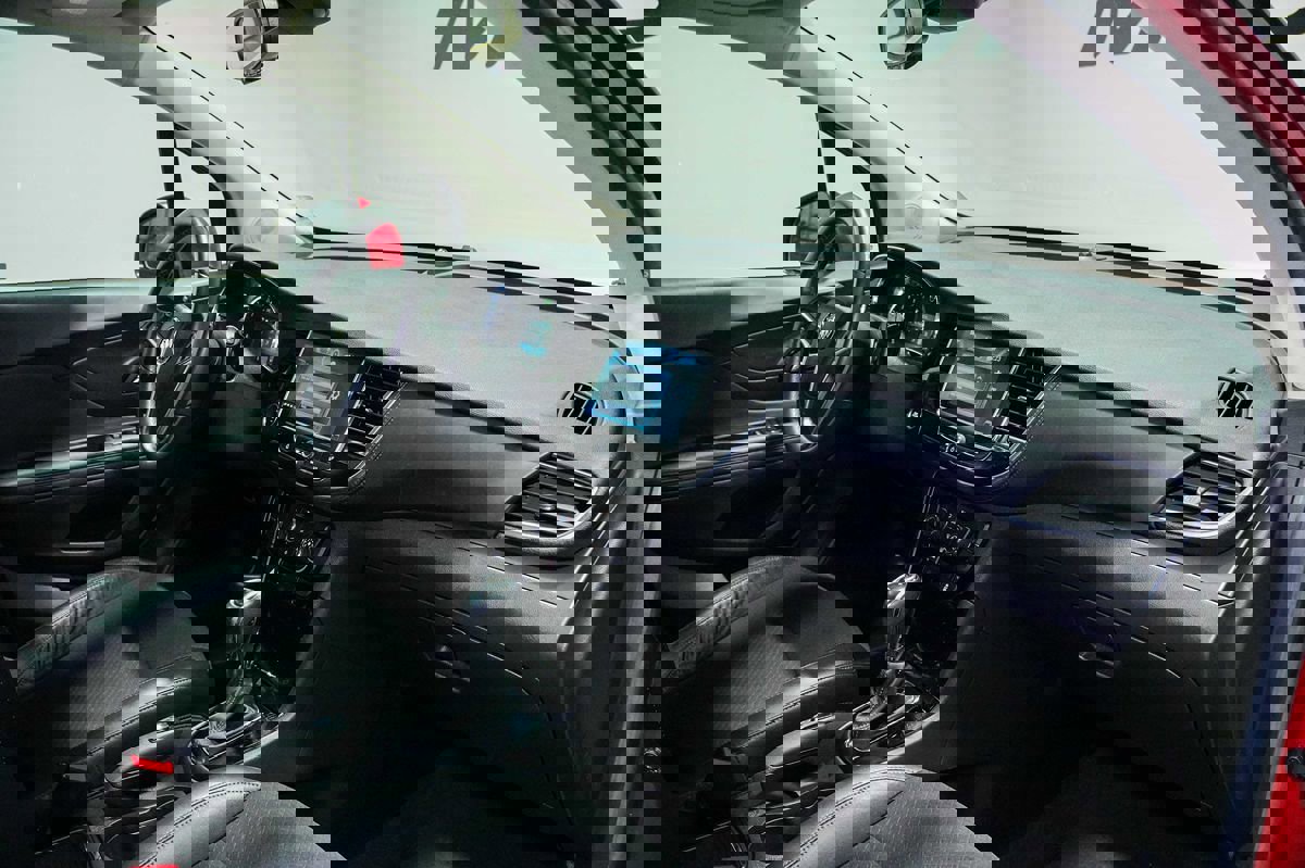 Used 2017 Buick Encore Preferred FWD image 25