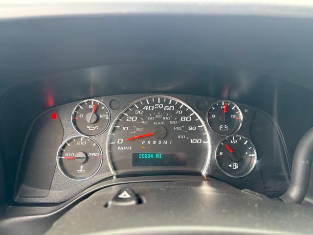 Used 2024 Chevrolet Express 2500 w/ Driver Convenience Package RWD image 37
