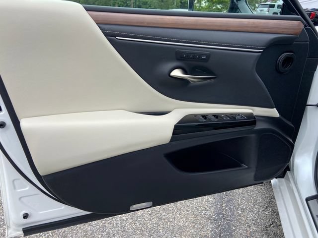Certified 2023 Lexus ES 350 w/ Premium Package FWD image 25
