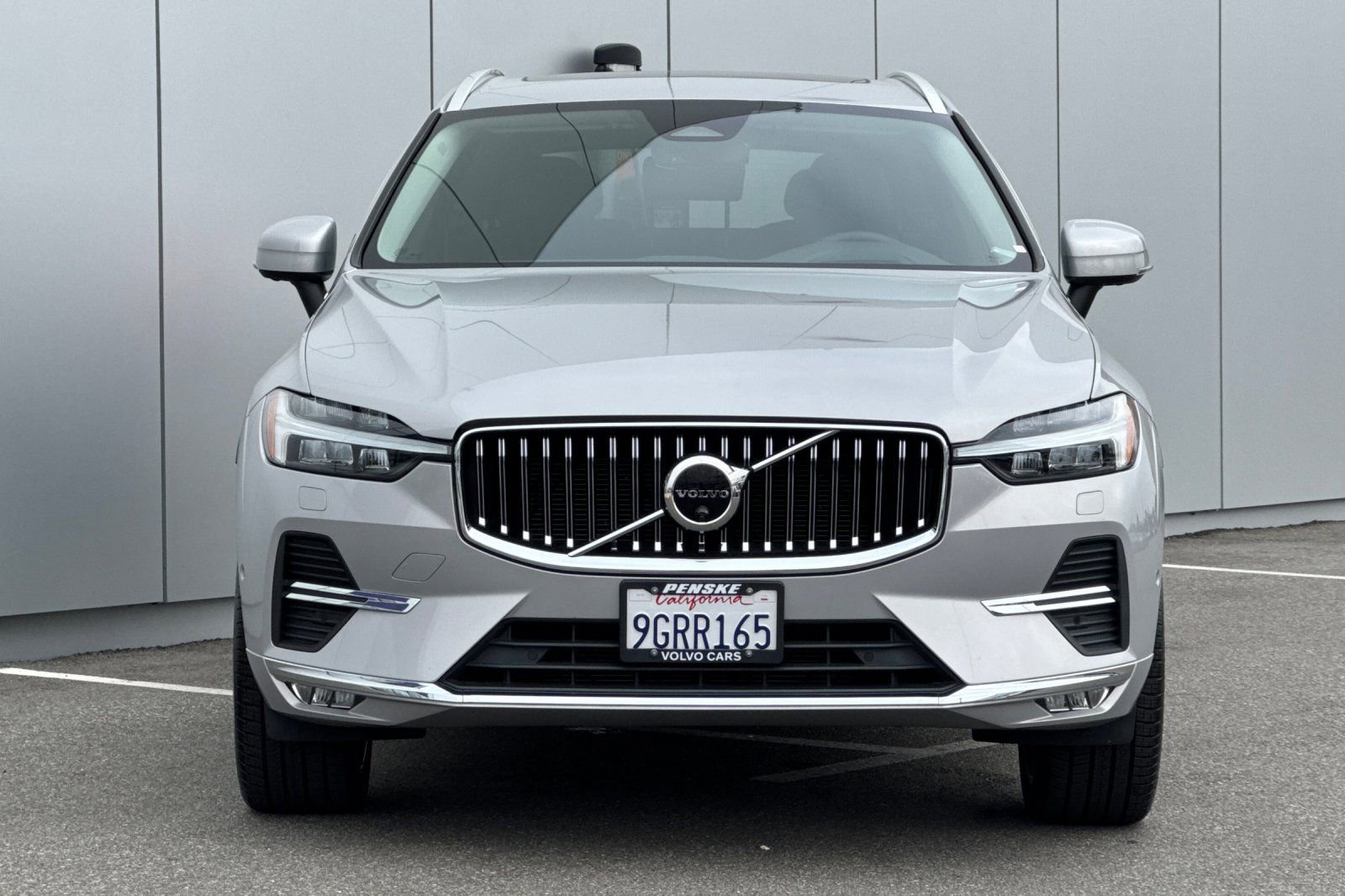 Used 2023 Volvo XC60 B5 Ultimate w/ Protection Package Premier FWD image 8