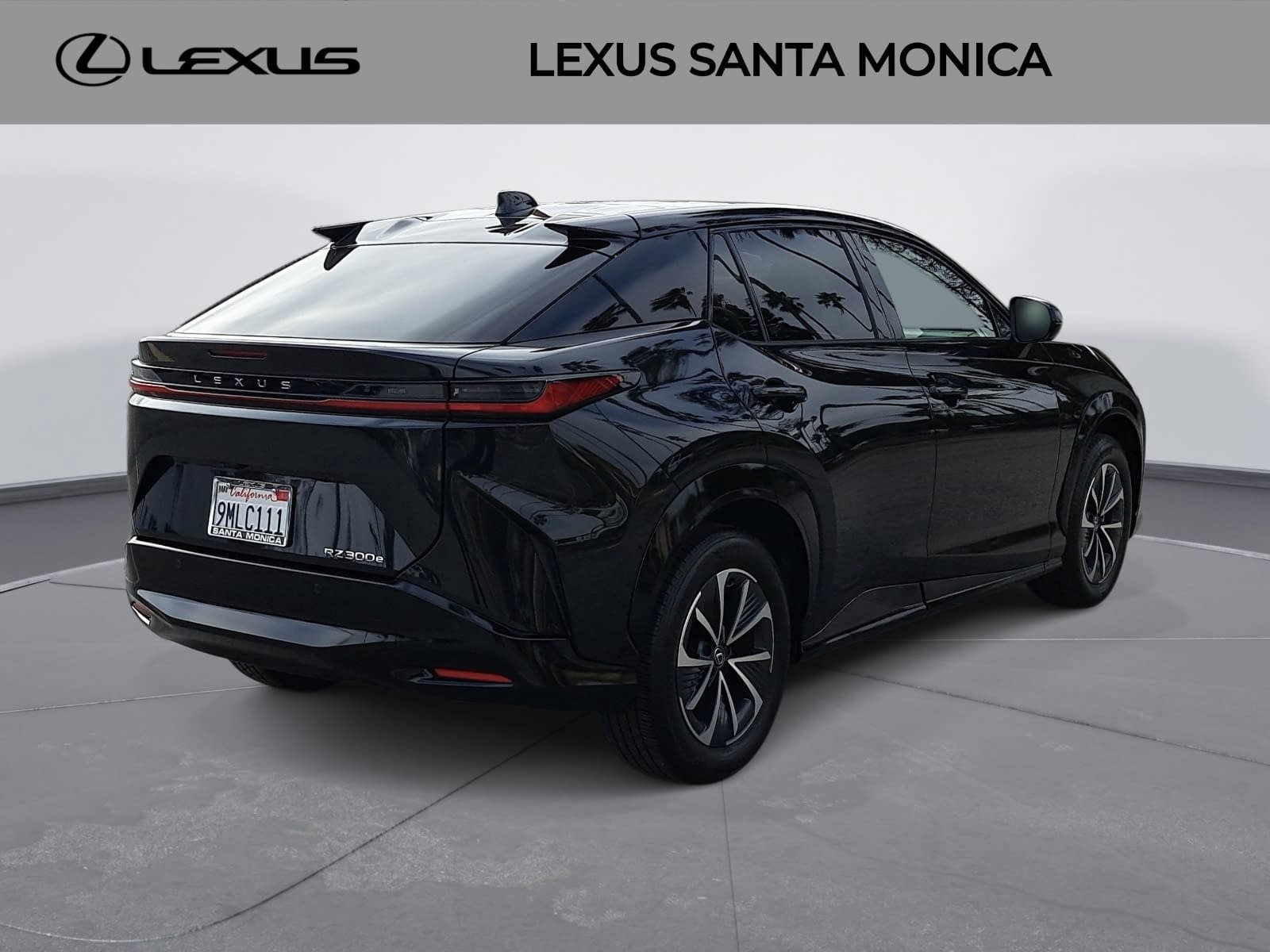 Used 2024 Lexus RZ 300e Premium w/ Accessory Package (Z1) FWD image 5