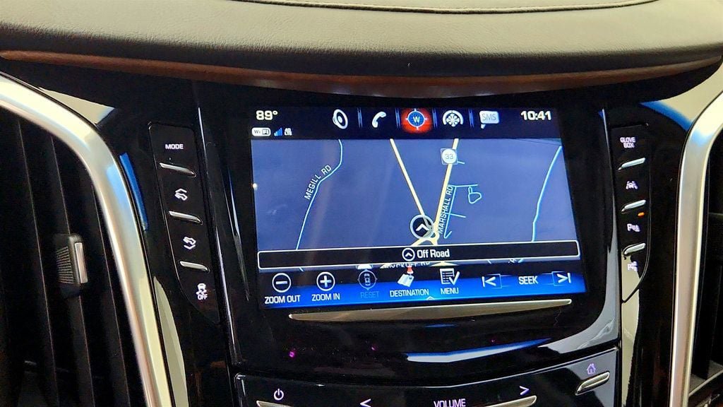 Used 2019 Cadillac Escalade Premium Luxury AWD/4WD image 20