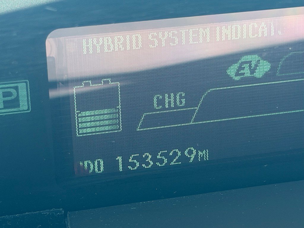 Used 2012 Toyota Prius Four w/ Deluxe Solar Roof Pkg FWD image 17