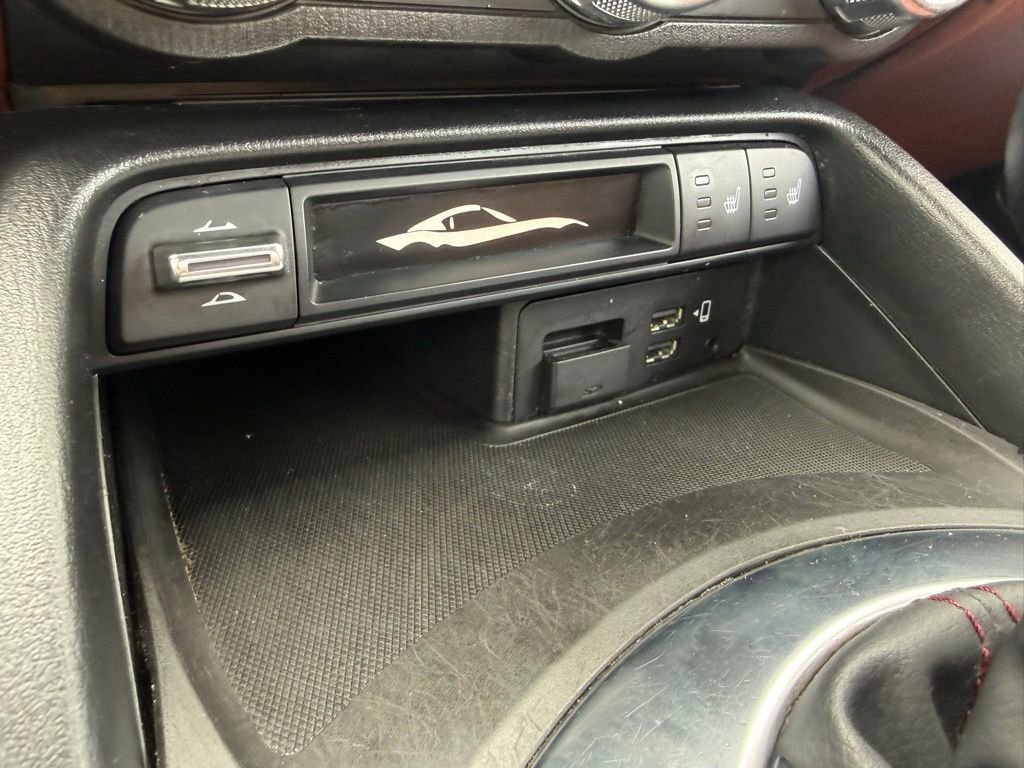 Used 2019 MAZDA MX-5 Miata RF Grand Touring RWD image 36