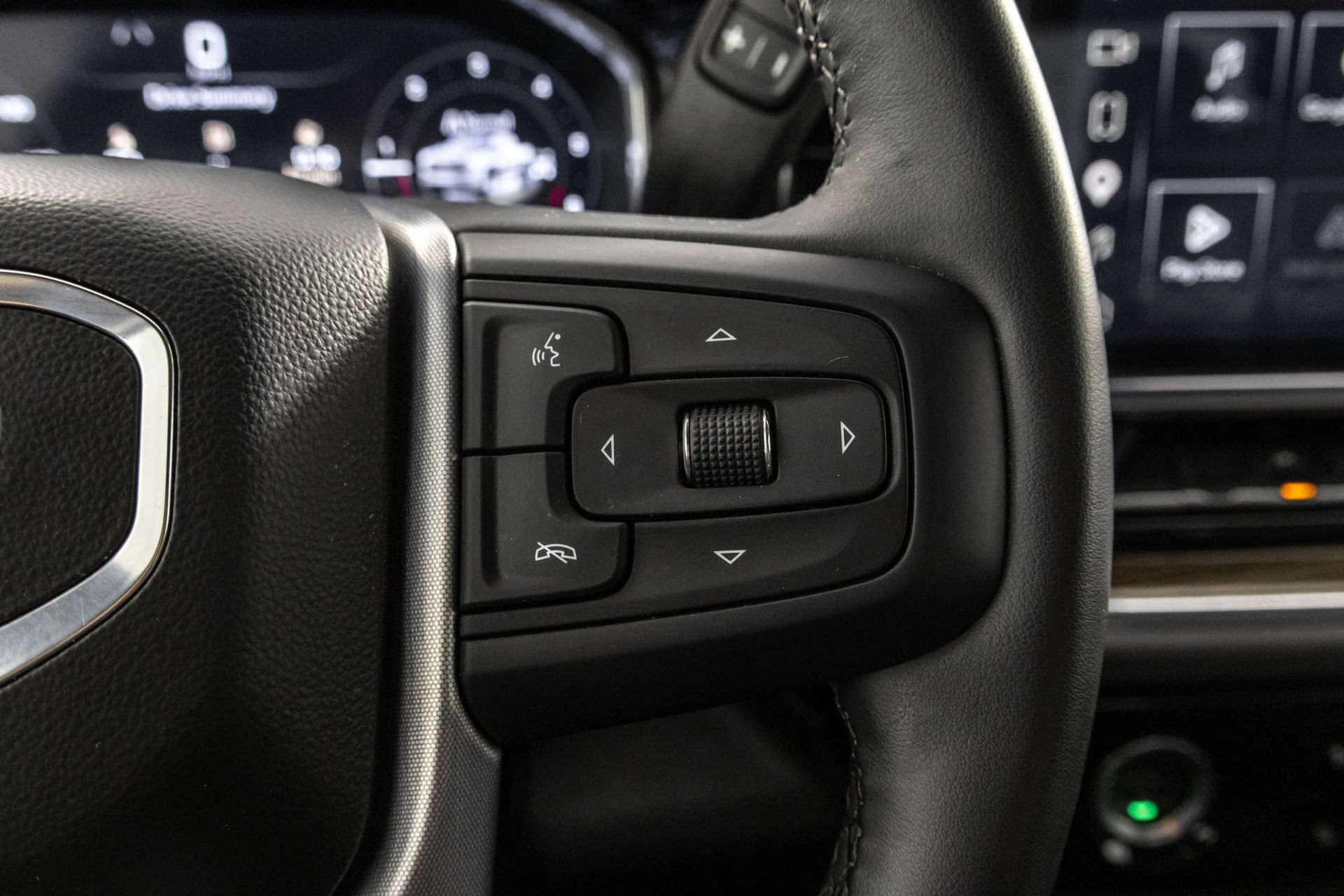 Used 2023 GMC Sierra 1500 Elevation AWD/4WD image 31