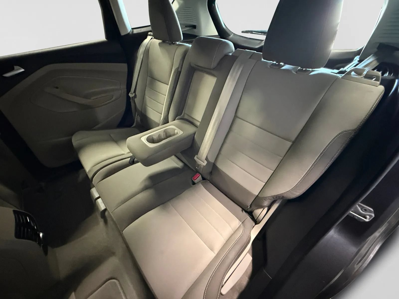 Used 2013 Ford C-MAX SE FWD image 17