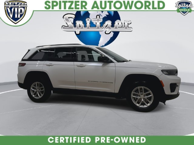 Used 2024 Jeep Grand Cherokee Laredo X AWD/4WD image 17