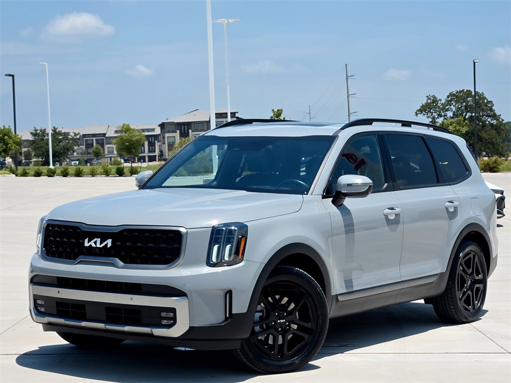 Used 2023 Kia Telluride SX Prestige X-Line image 2