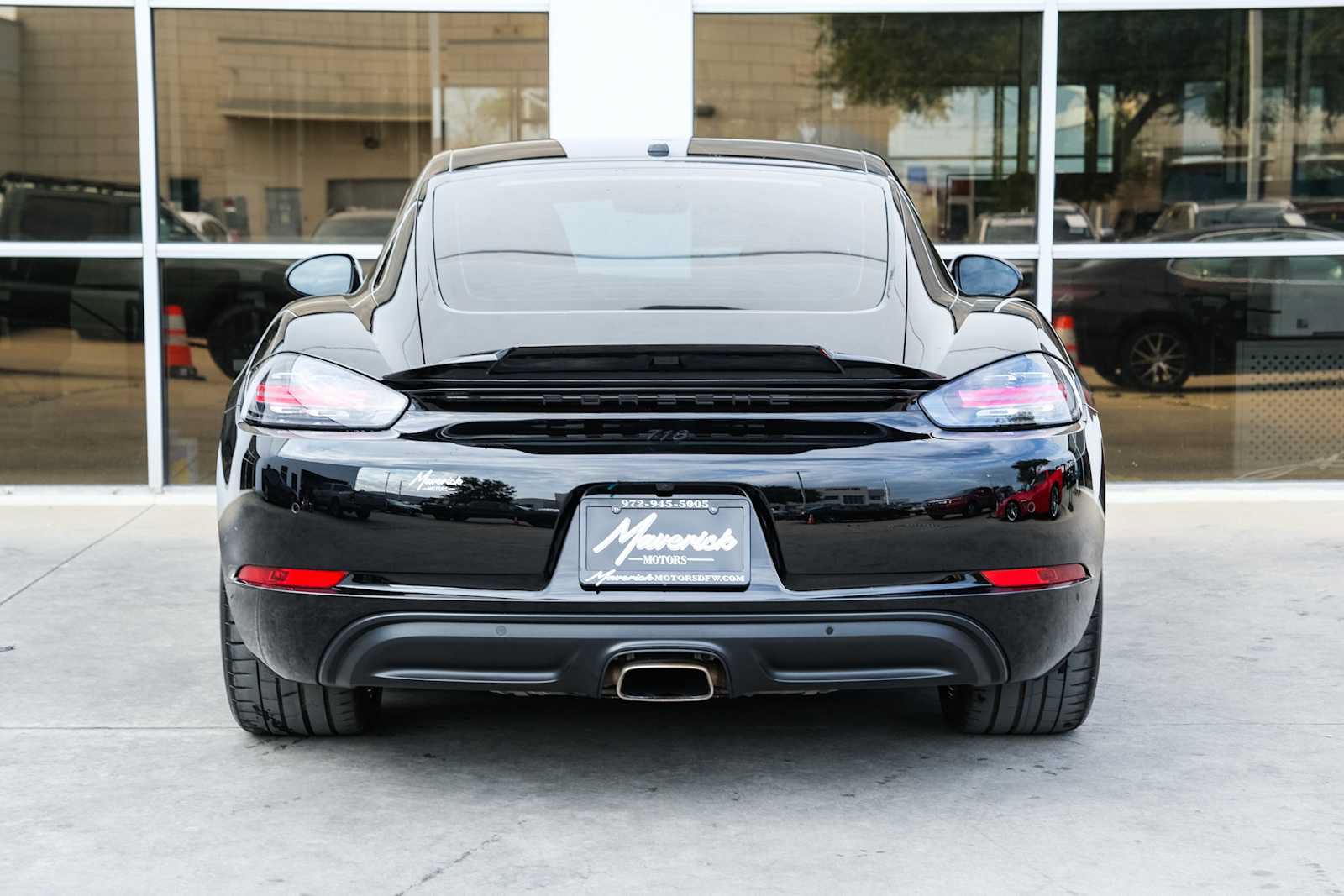 Used 2019 Porsche 718 Cayman RWD image 13