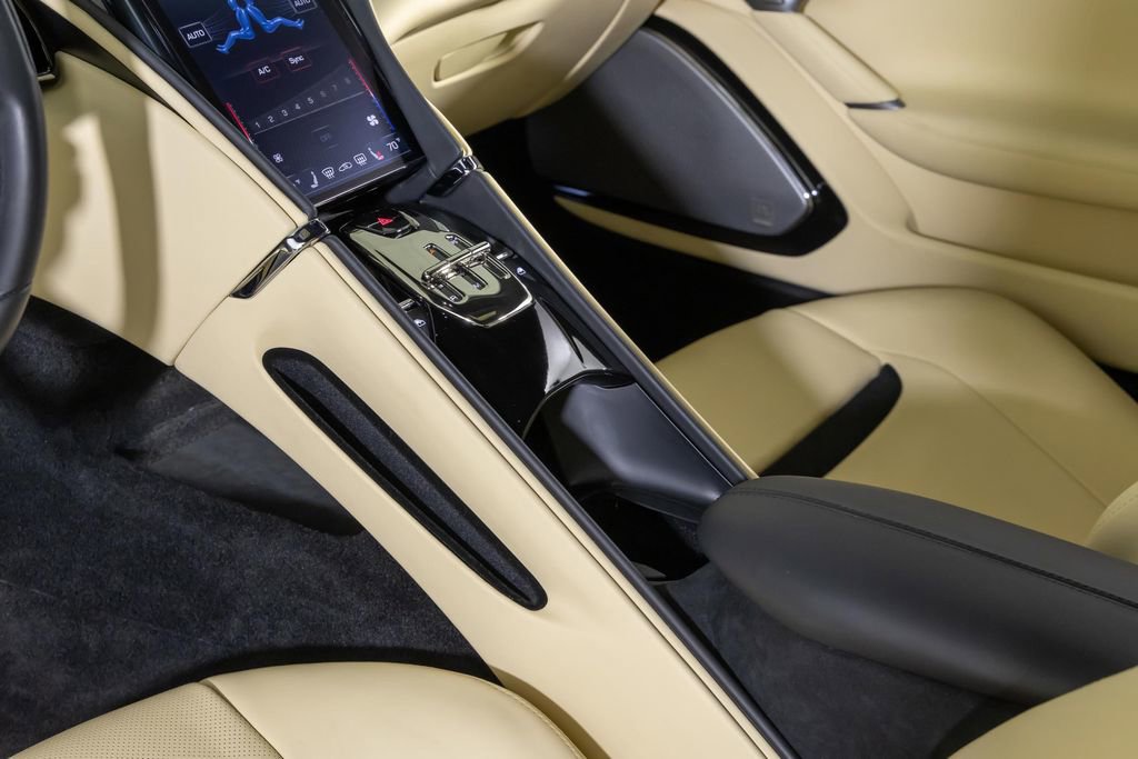 Used 2021 Ferrari Roma image 30