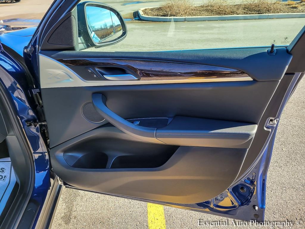 Used 2023 BMW X4 xDrive30i w/ Premium Package image 36