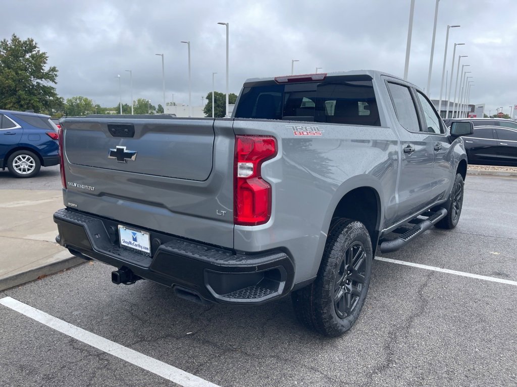 New 2026 Chevrolet Silverado 1500 LT Trail Boss w/ Convenience Package II image 3