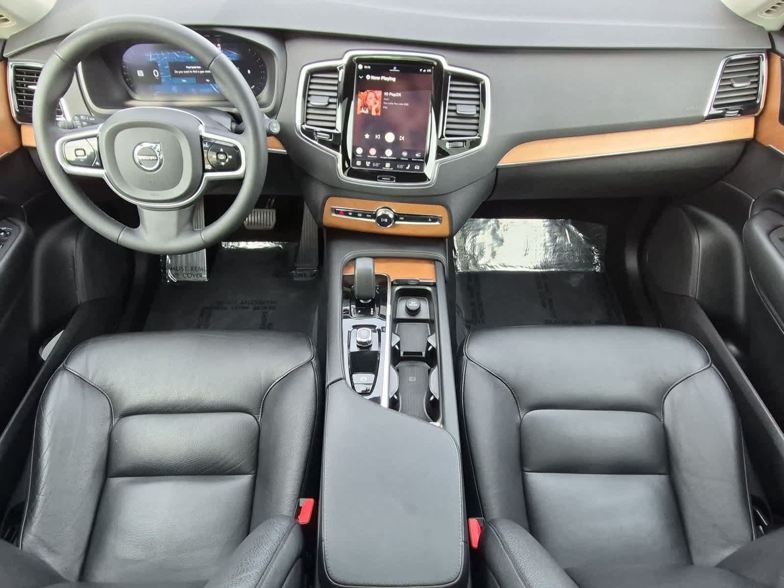 Used 2023 Volvo XC90 B6 Plus w/ Protection Package Premier AWD/4WD image 15