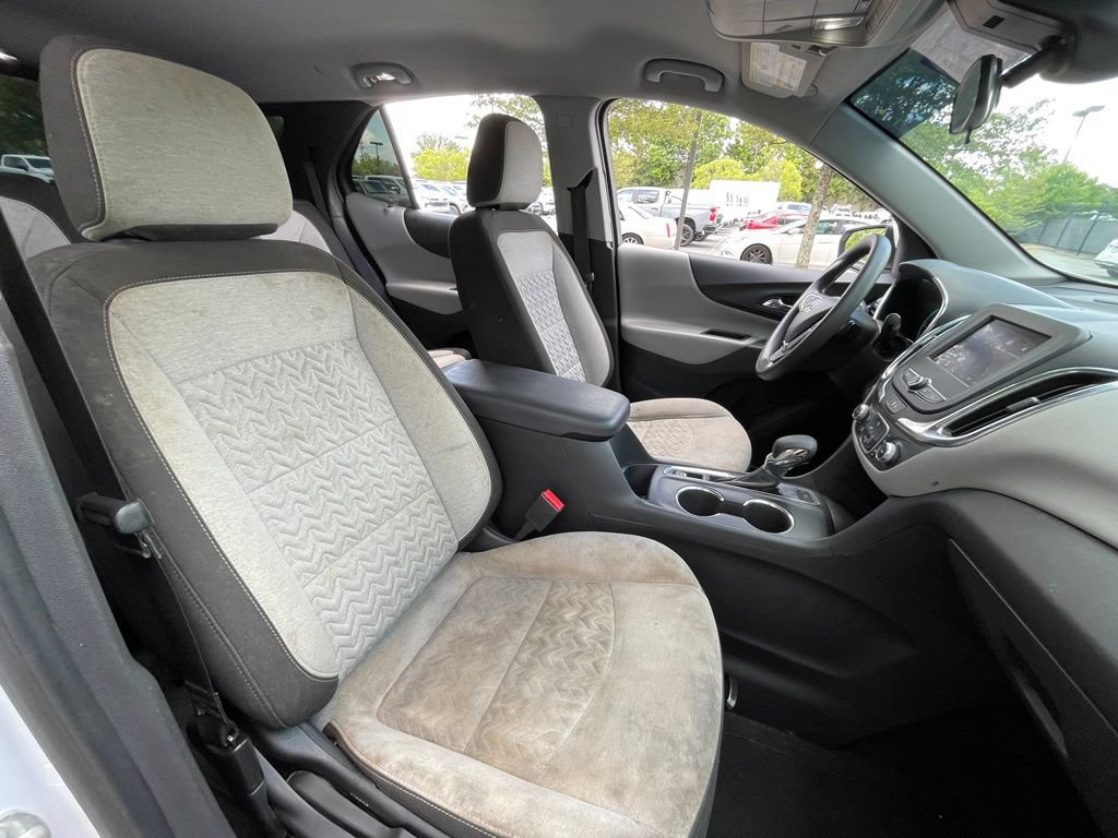 Used 2023 Chevrolet Equinox LT AWD/4WD image 30