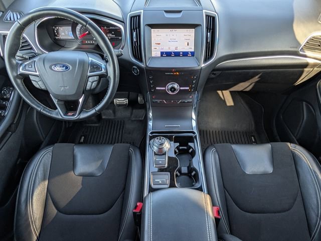 Used 2020 Ford Edge ST image 5