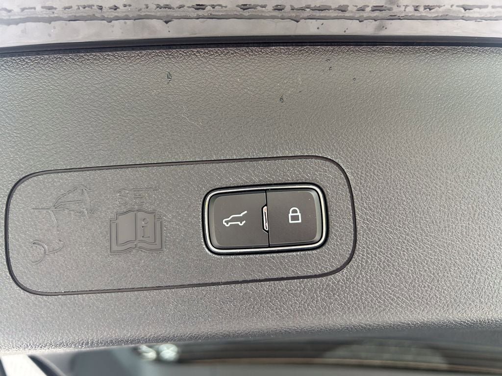 New 2026 Lincoln Aviator Black Label AWD/4WD image 21