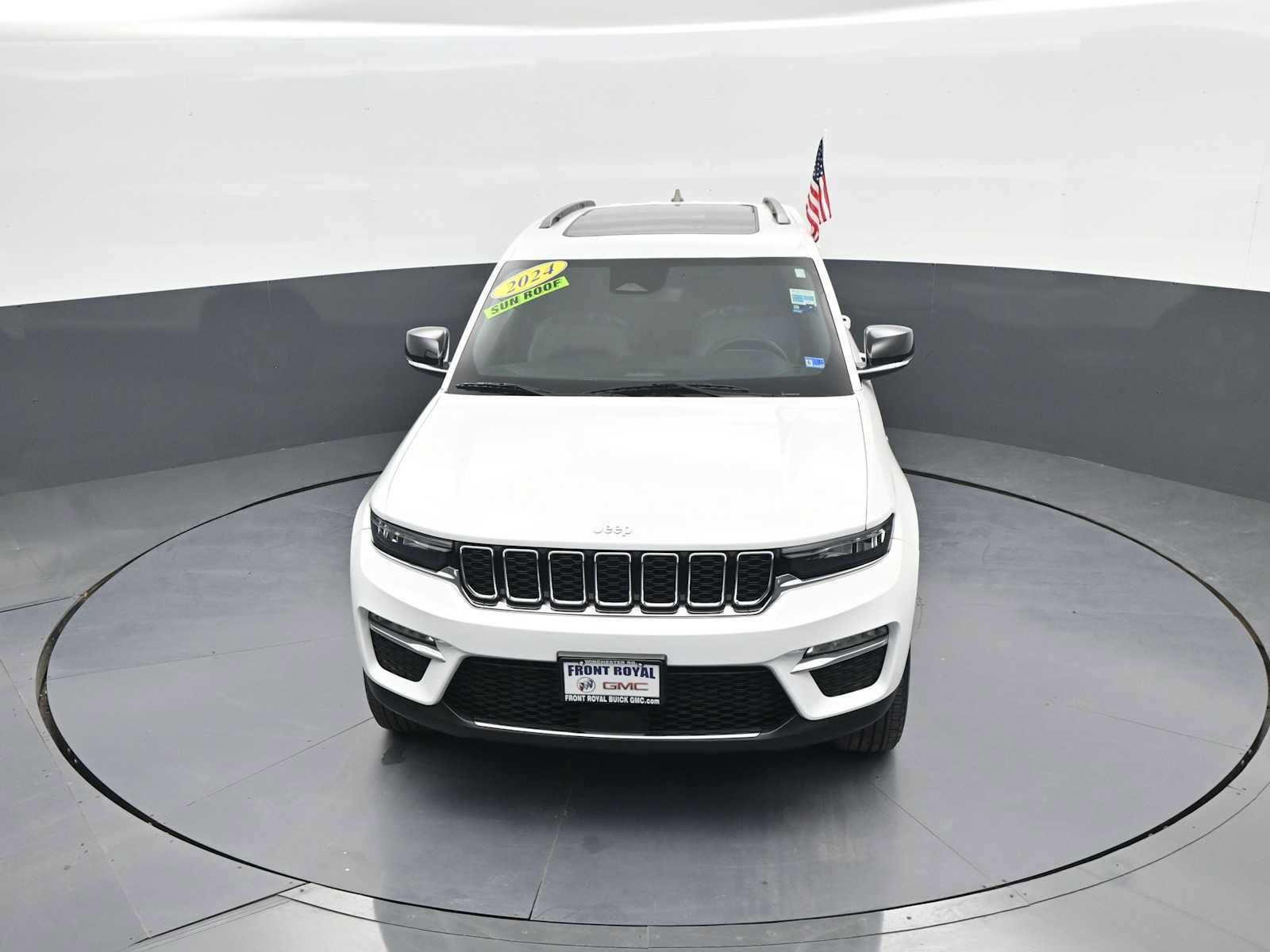 Used 2024 Jeep Grand Cherokee Limited 4xe AWD/4WD image 12