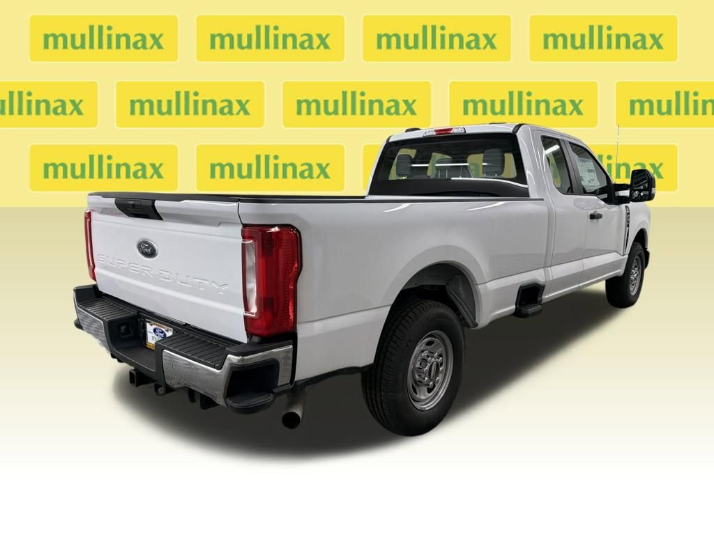New 2026 Ford F250 XL w/ XL Chrome Package image 3