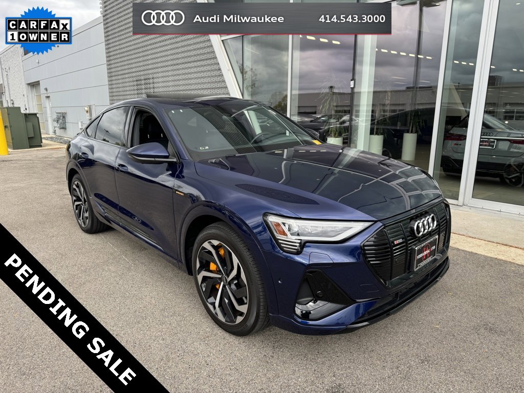 Used 2023 Audi e-tron Premium Plus w/ Premium Plus Package