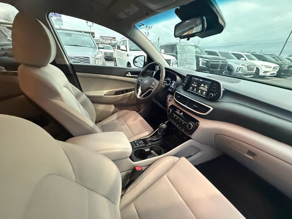 Used 2019 Hyundai Tucson Value FWD image 23