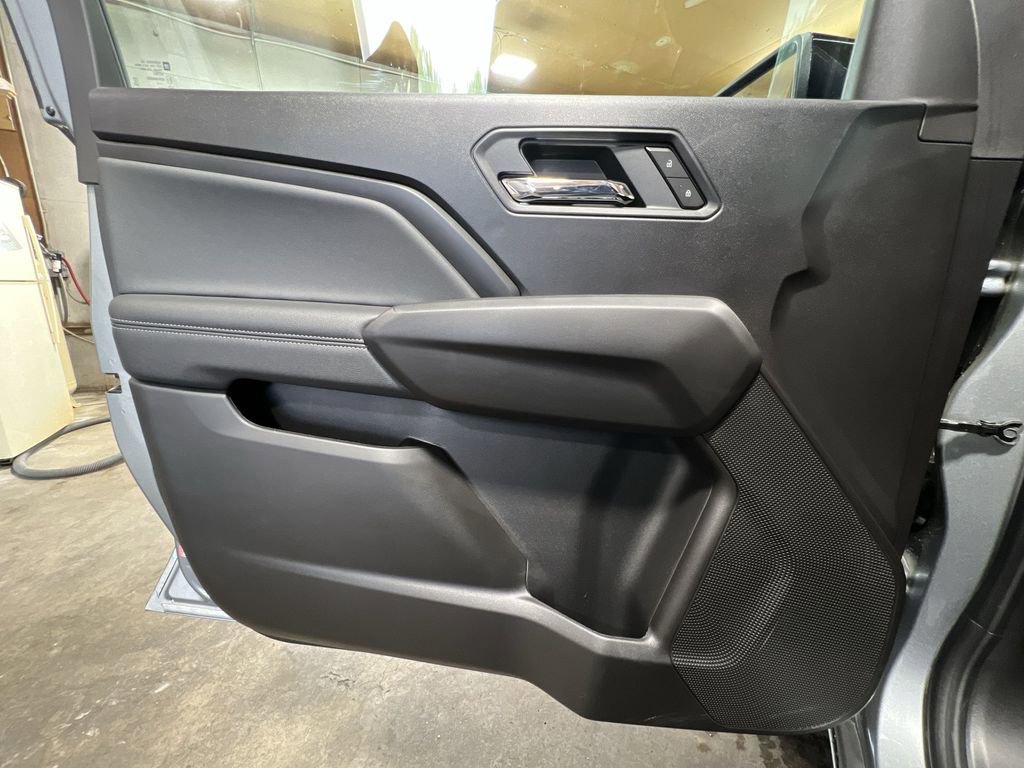 New 2025 GMC Canyon Elevation w/ Convenience Package image 23