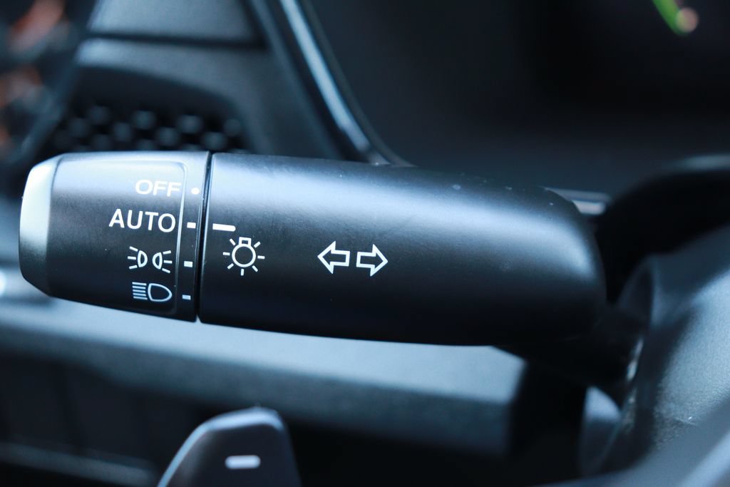 Used 2025 Honda CR-V Sport image 25