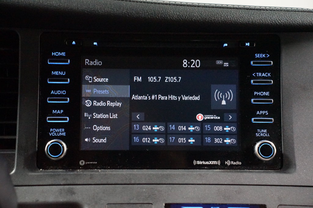 Certified 2020 Toyota Sienna XLE Premium FWD image 18