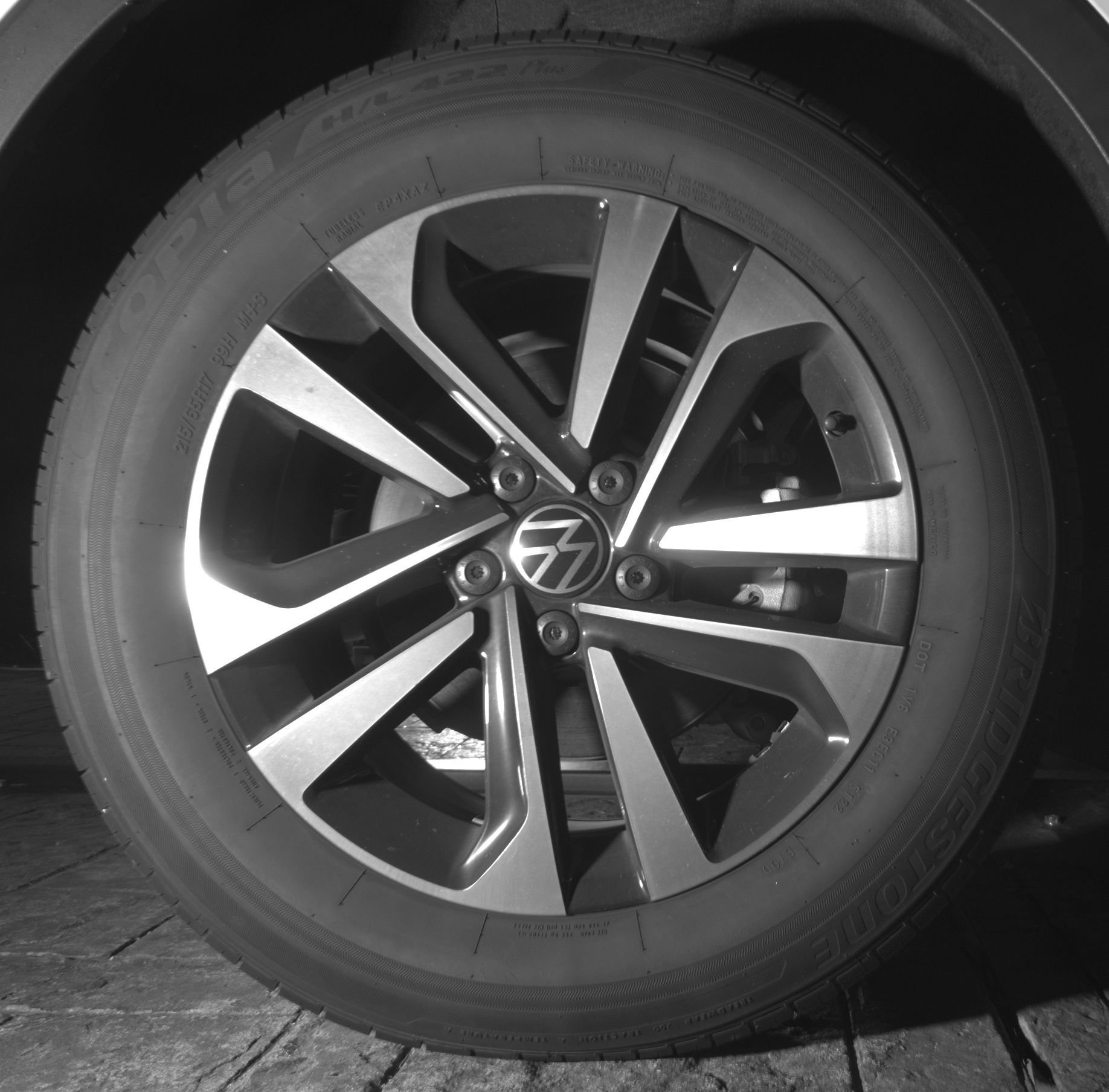 Used 2023 Volkswagen Tiguan S FWD image 32
