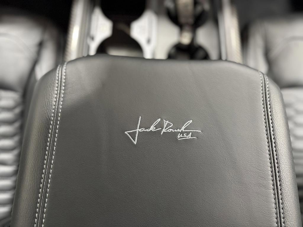 New 2026 Ford F250 Lariat w/ Black Appearance Package image 21