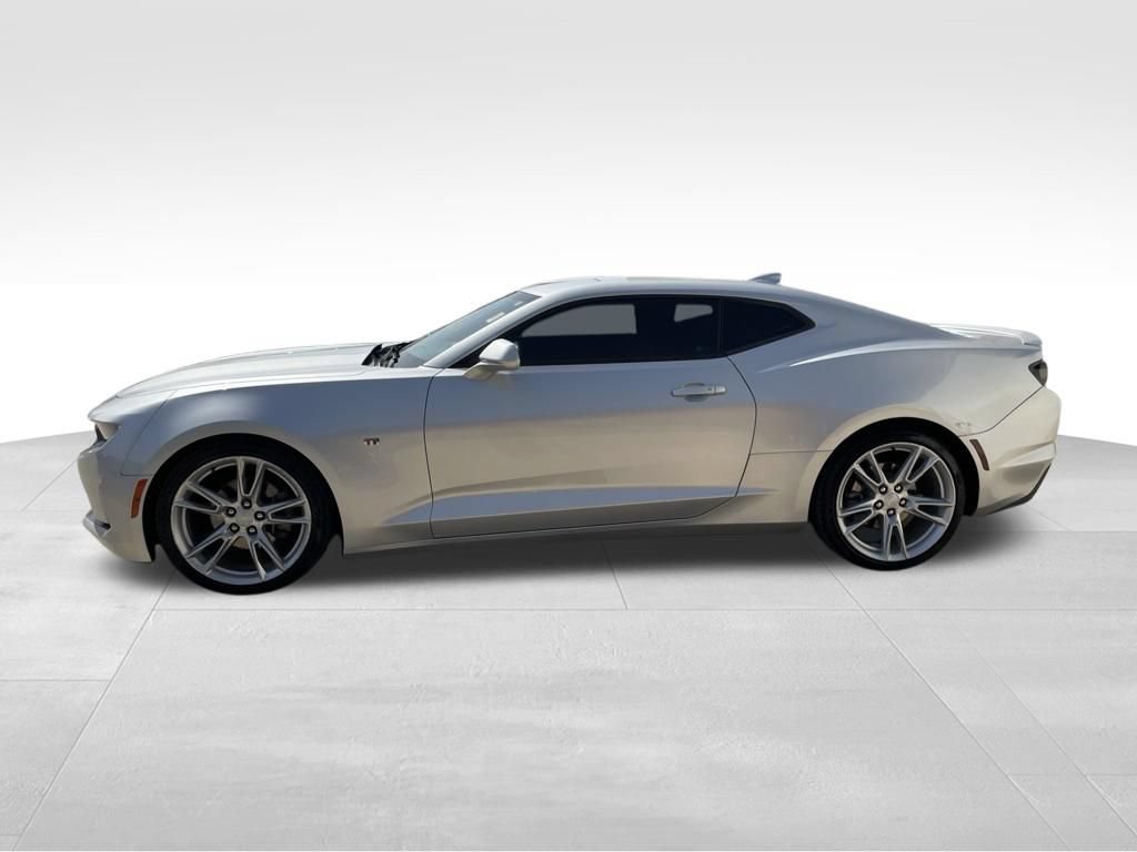 Used 2019 Chevrolet Camaro LT w/ RS Package RWD image 8