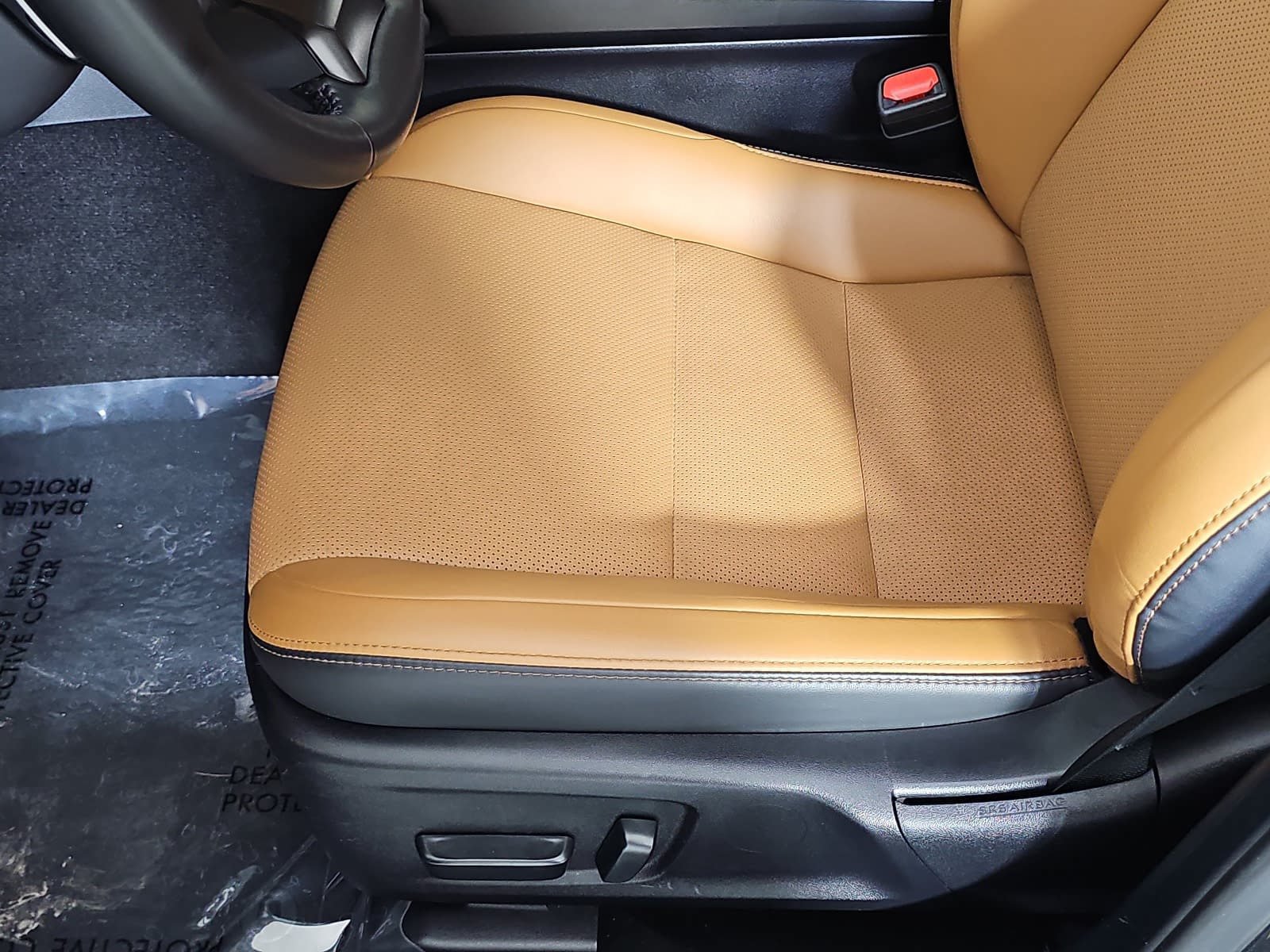 Used 2025 Lexus IS 350 F Sport w/ Accessory Package 2 RWD image 27