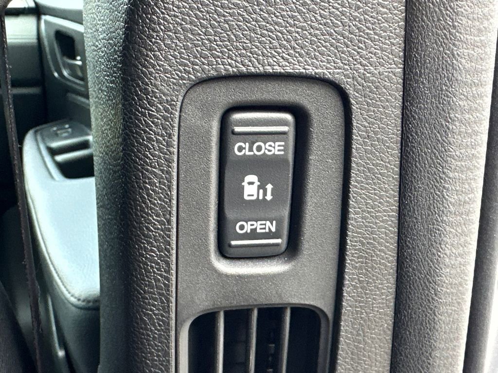 Used 2026 Honda Odyssey EX-L image 18
