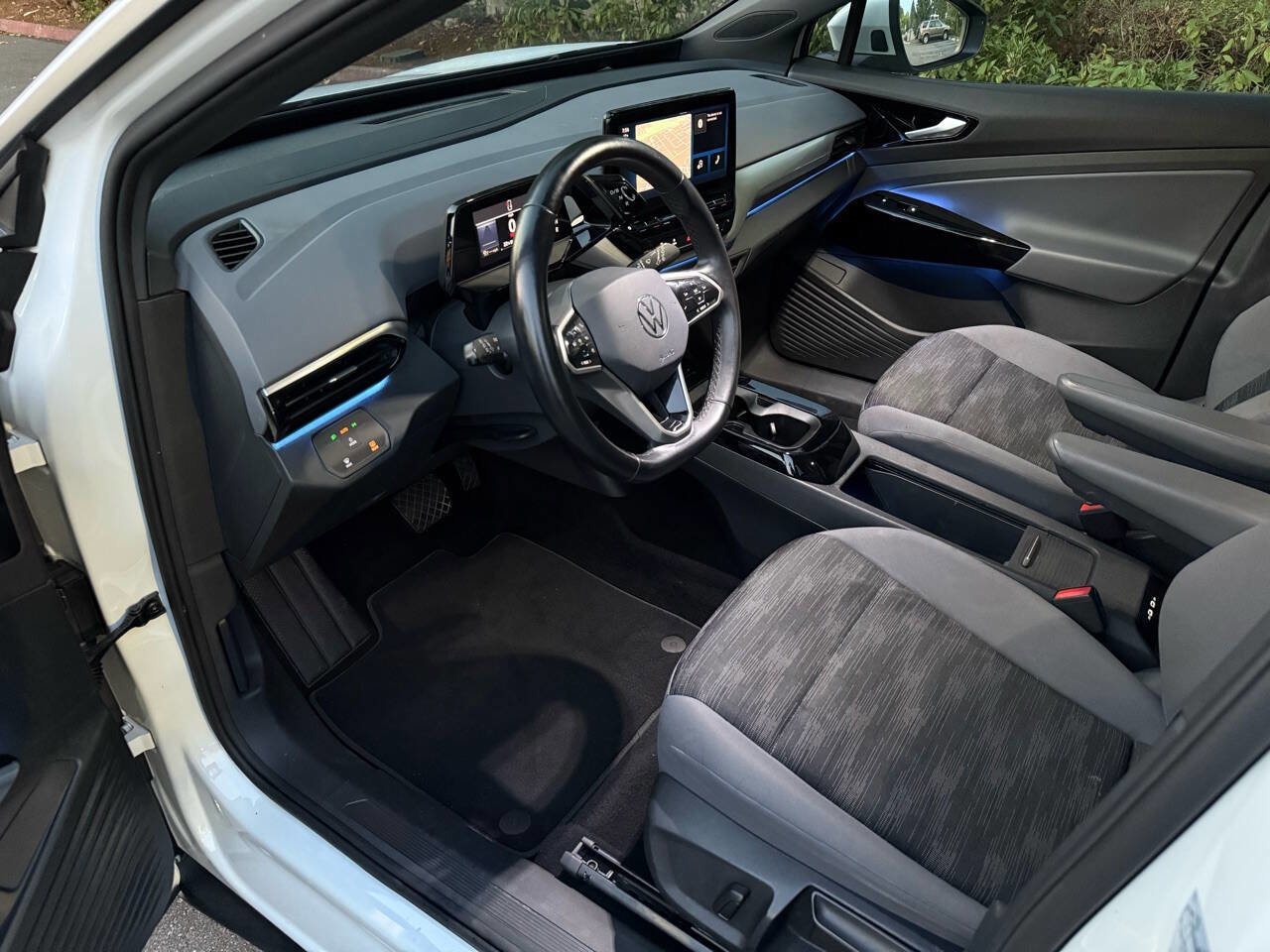 Used 2021 Volkswagen ID.4 Pro w/ ID.4 Protection Package image 44