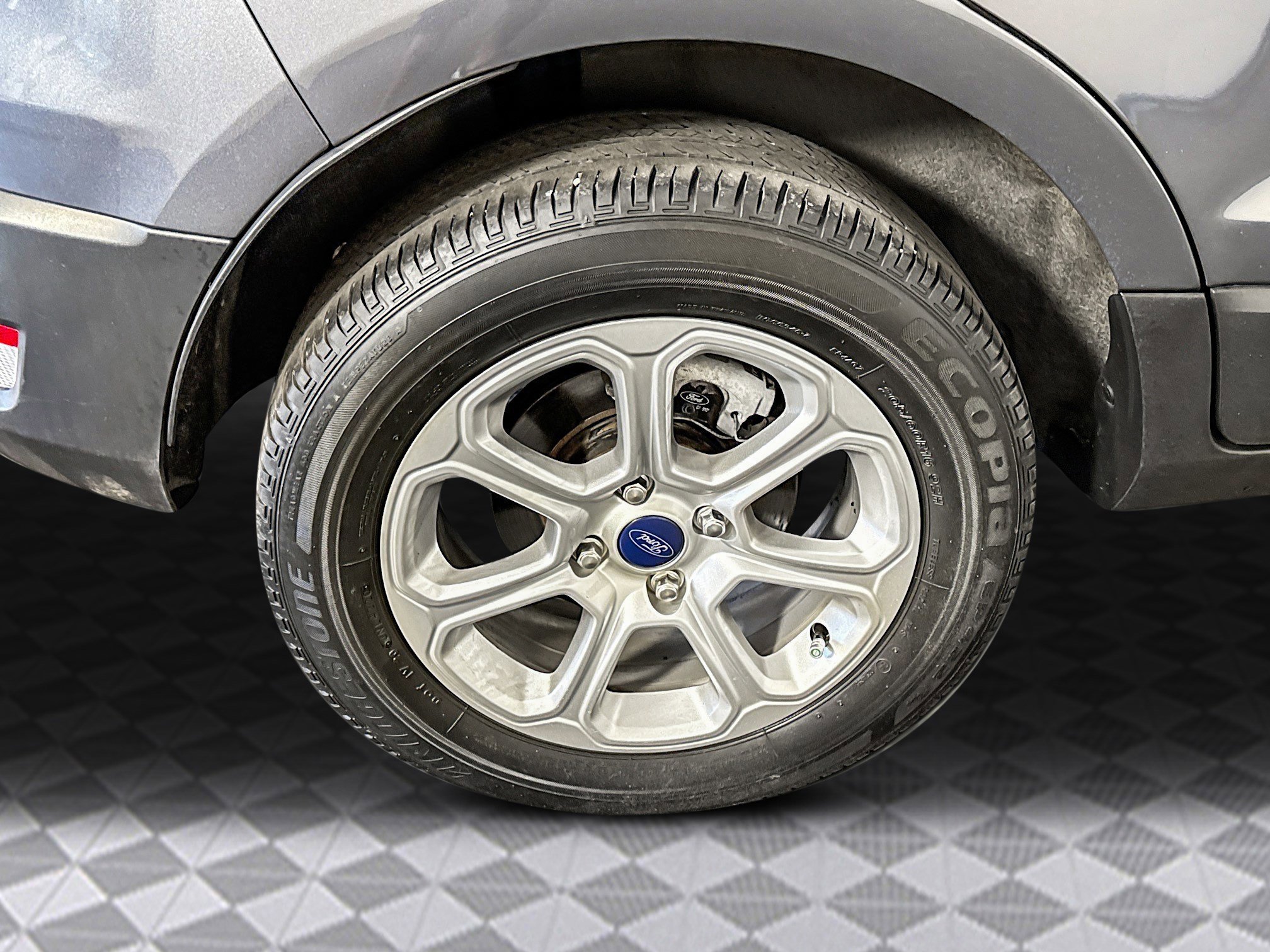 Used 2021 Ford EcoSport SE image 32