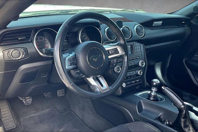 Used 2018 Ford Mustang EcoBoost image 10