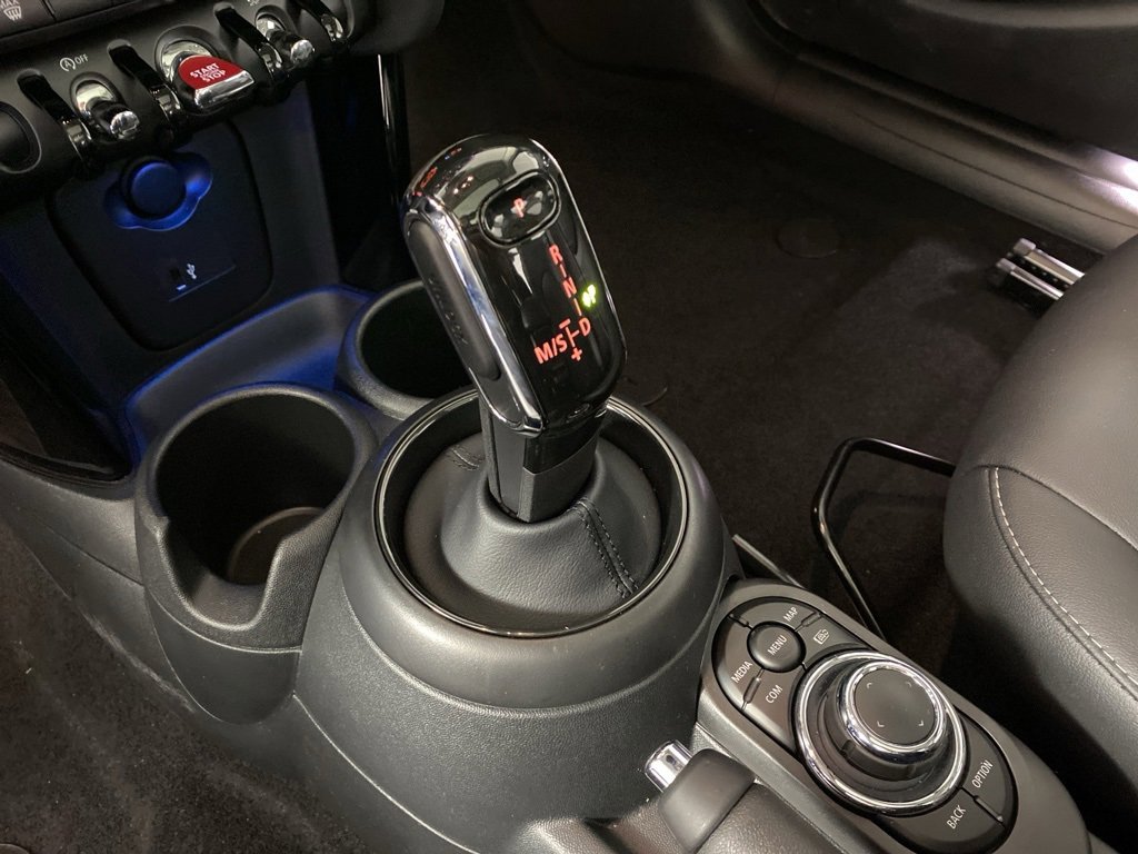 Certified 2023 MINI Cooper 4-Door Hardtop image 18