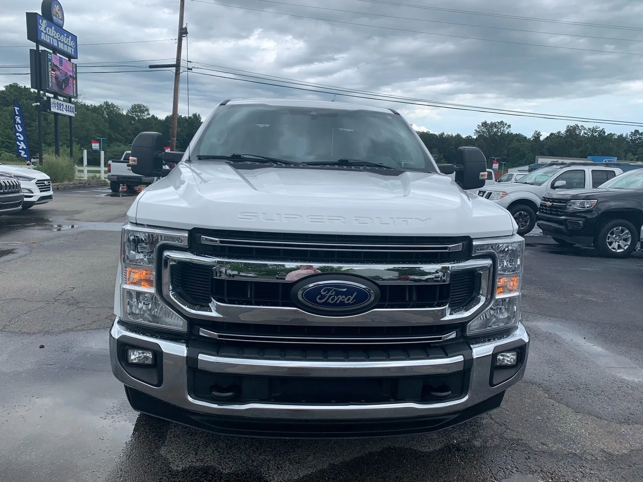 Used 2021 Ford F250 XLT w/ XLT Value Package image 2