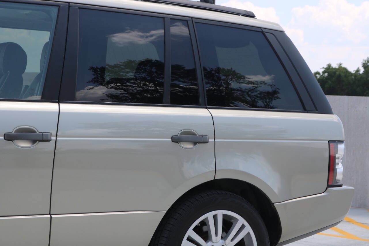 Used 2010 Land Rover Range Rover HSE LUX AWD/4WD image 96