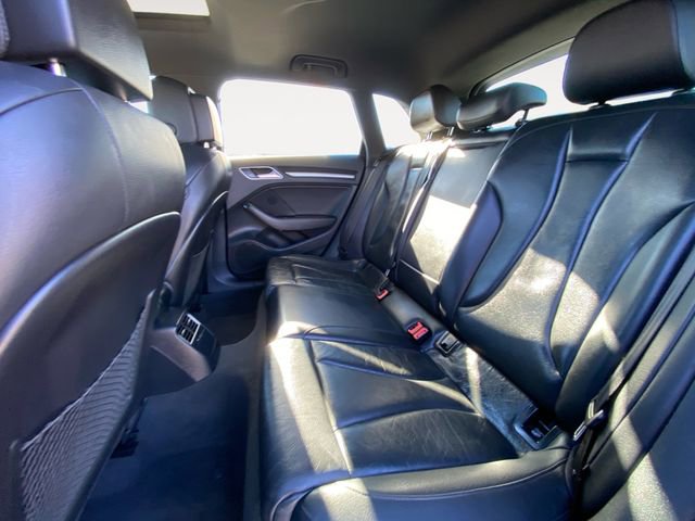 Used 2018 Audi A3 e-tron Premium w/ Sport Package image 13