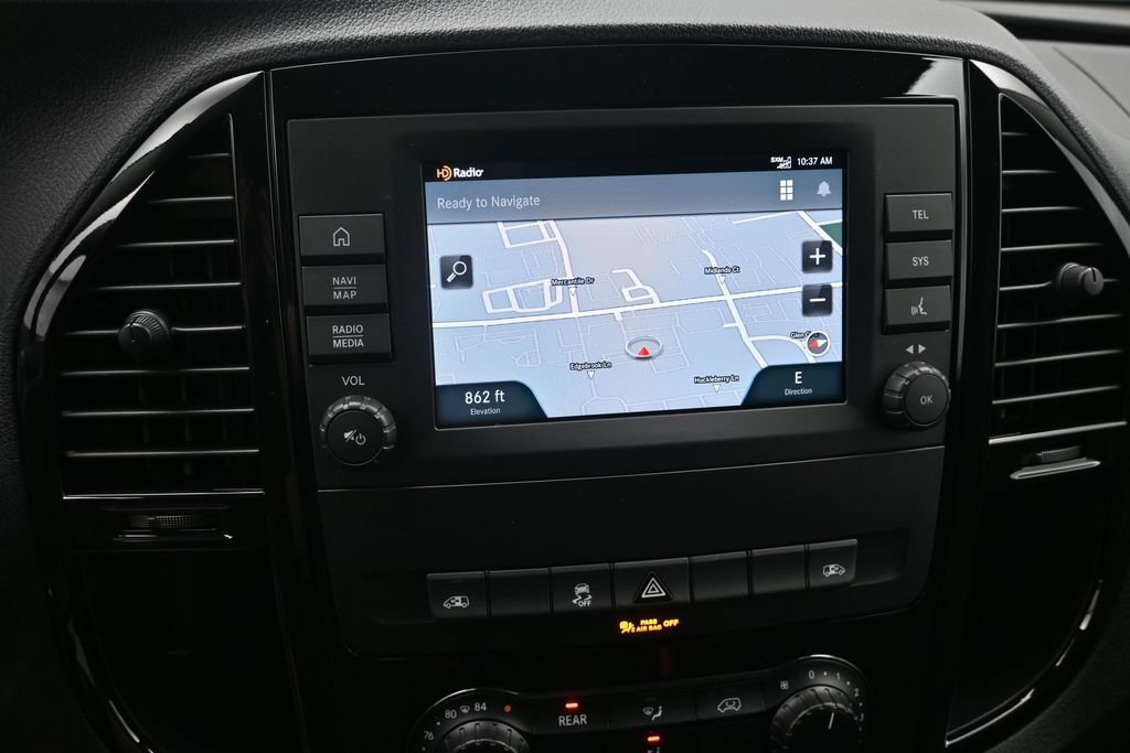 Used 2023 Mercedes-Benz Metris Passenger image 18
