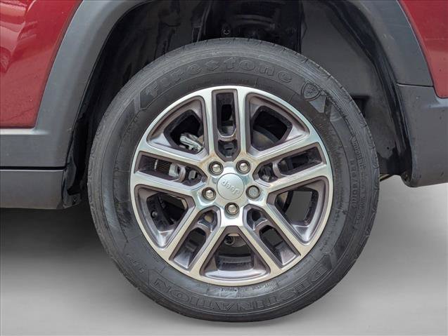 Used 2020 Jeep Compass Latitude AWD/4WD image 9