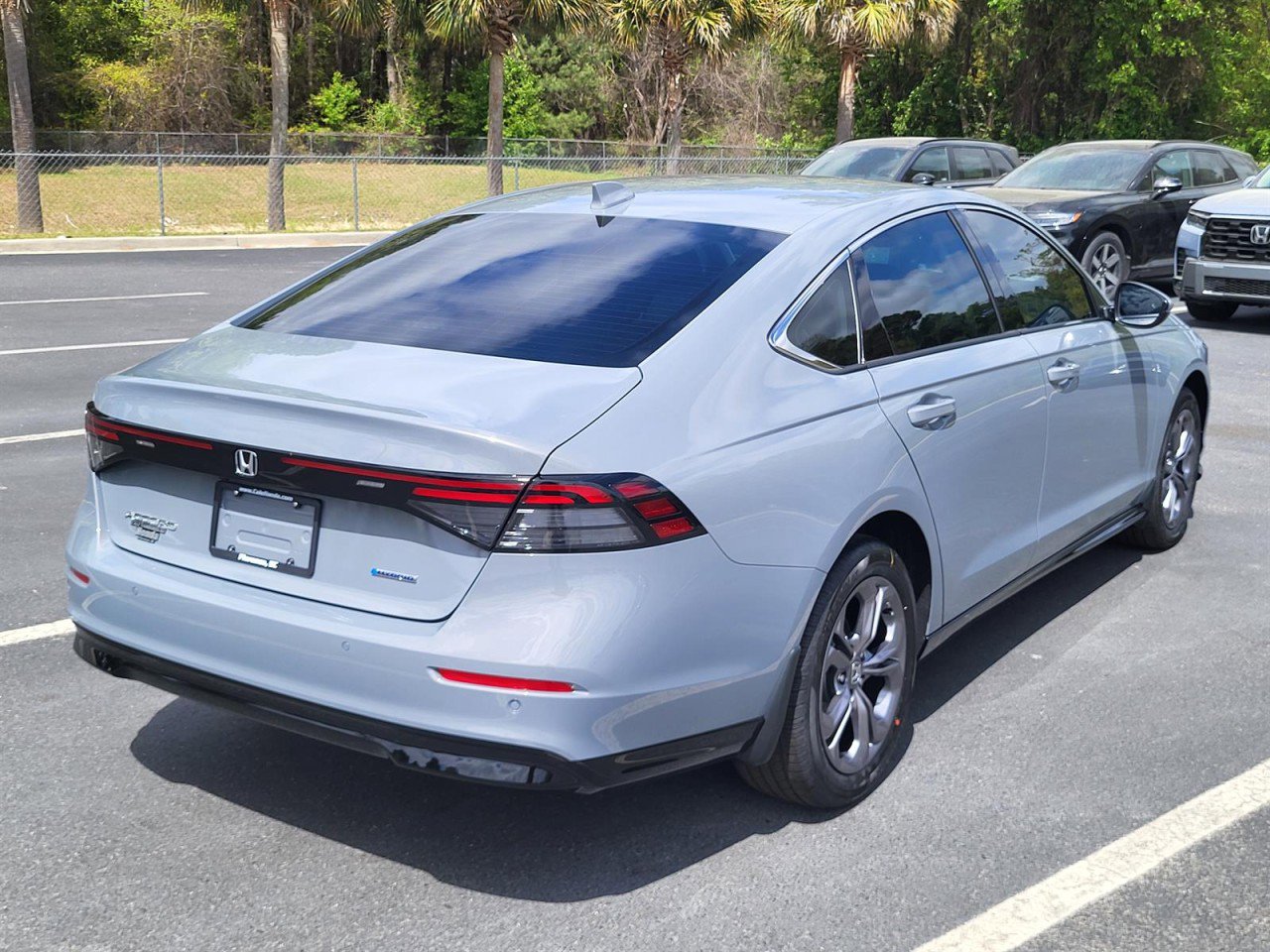 New 2026 Honda Accord EX-L image 2