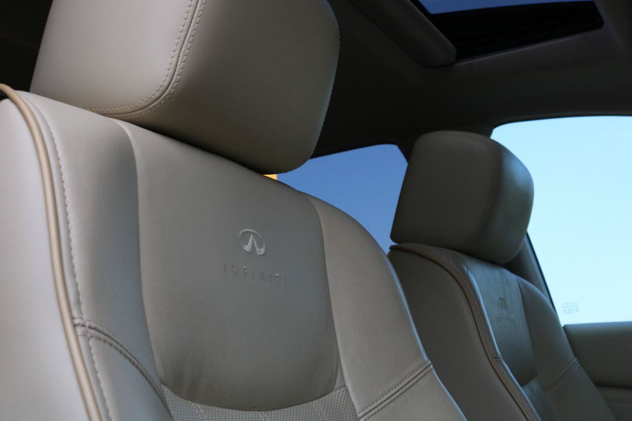 Used 2013 INFINITI JX35 AWD w/ Premium Pkg image 48