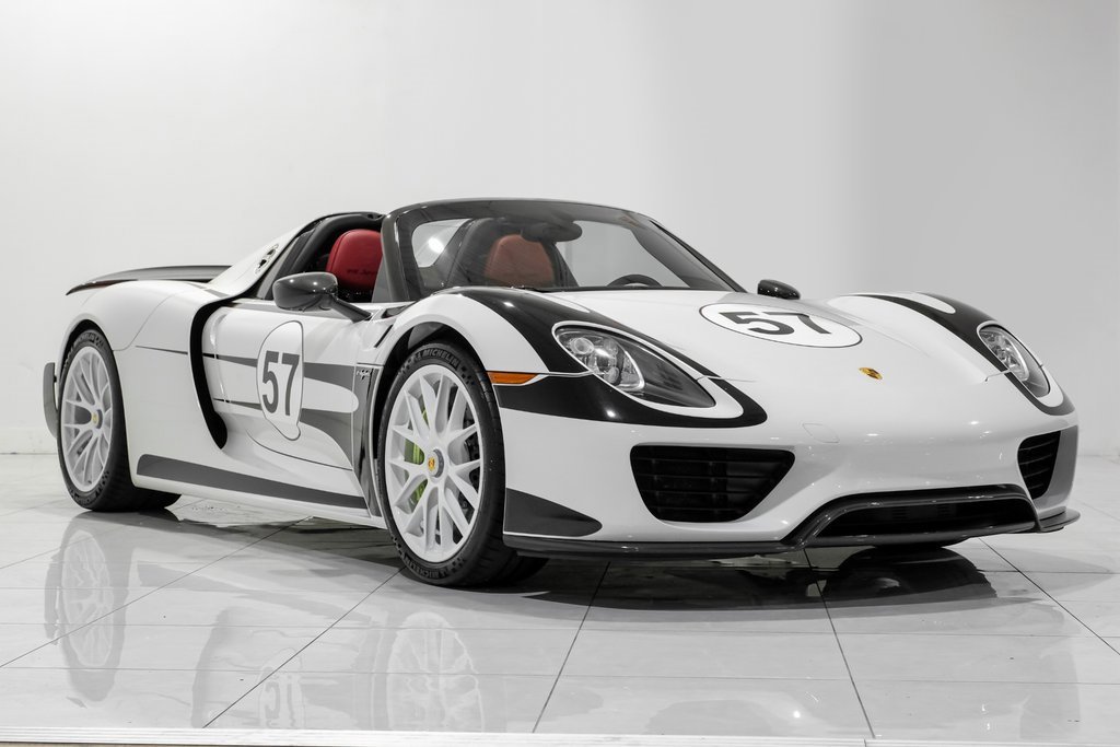 Used 2015 Porsche 918 Spyder image 5
