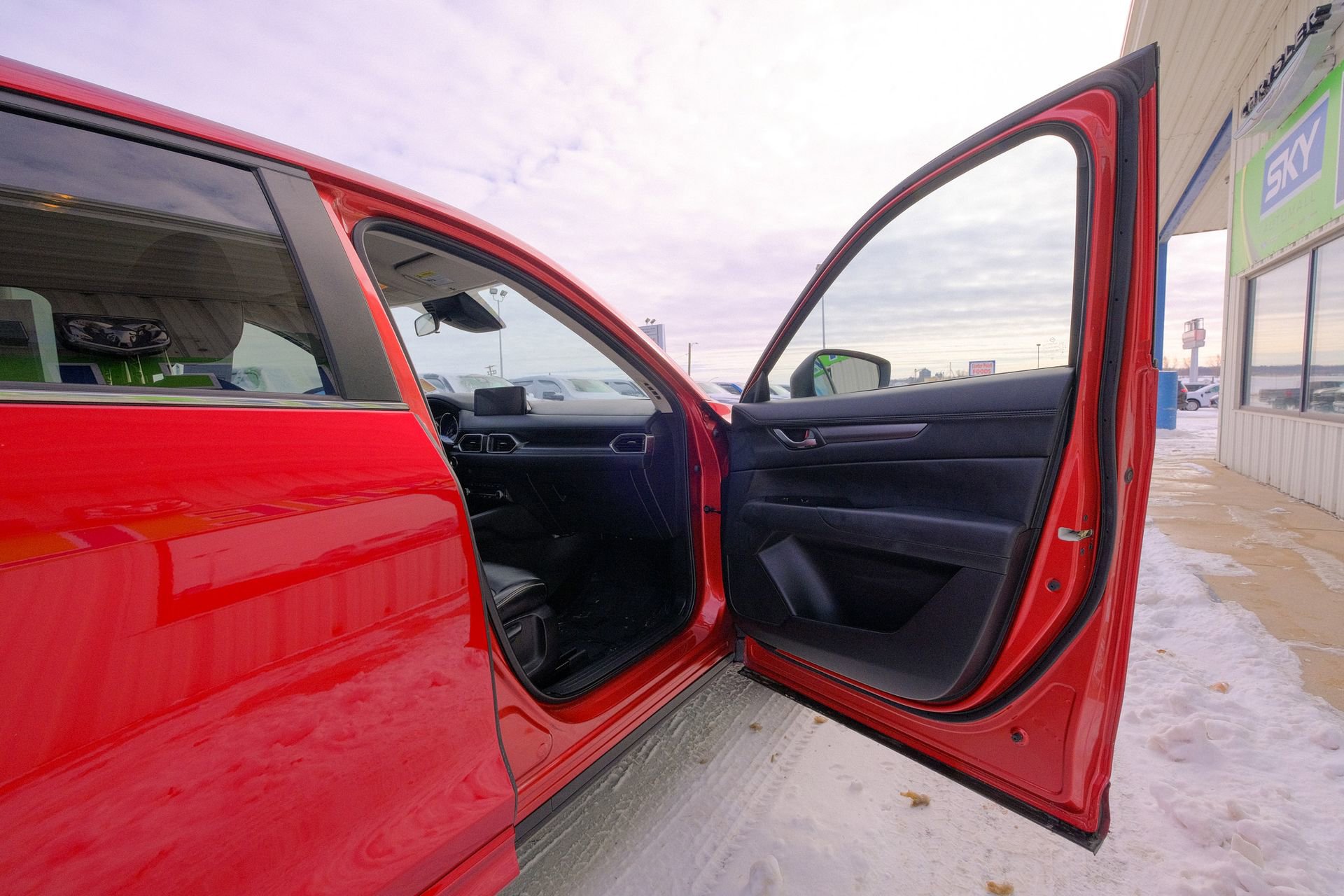 Used 2024 MAZDA CX-5 AWD 2.5 S w/ Select Package image 16