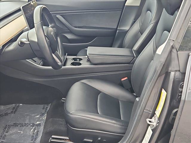 Used 2019 Tesla Model 3 Long Range RWD image 16