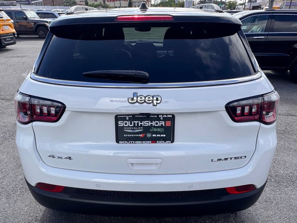 New 2026 Jeep Compass Limited w/ Sun, Sound & Navigation Group AWD/4WD image 6