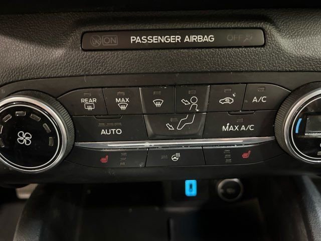 Used 2020 Ford Escape SEL image 17